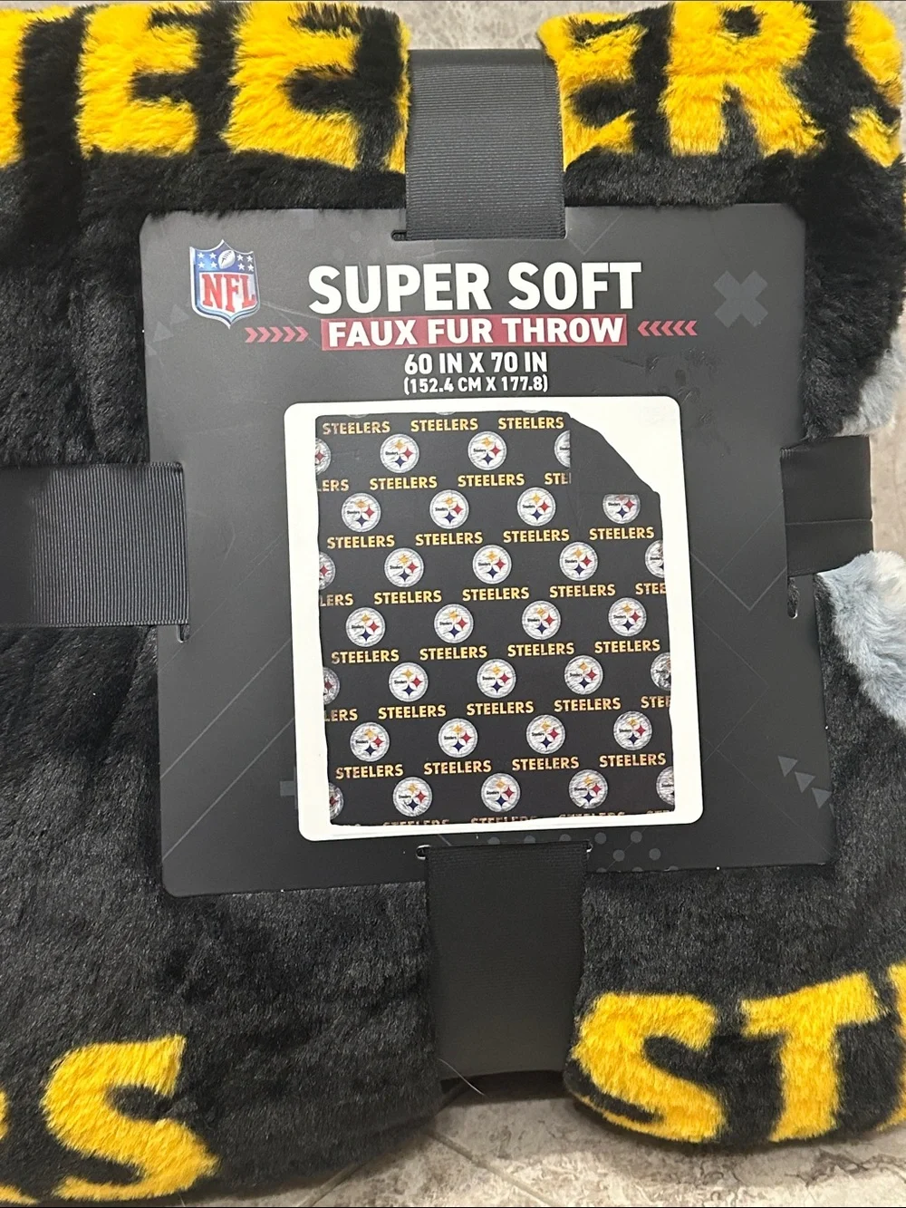NFL Pittsburgh Steelers Football Throw Blanket NEW 60” X 70” Faux Fur Soft Black